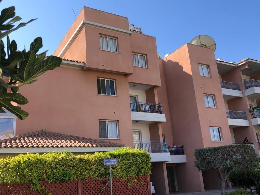 דירה Pafia Crown-jewel 2b, Pool, Prime Location,