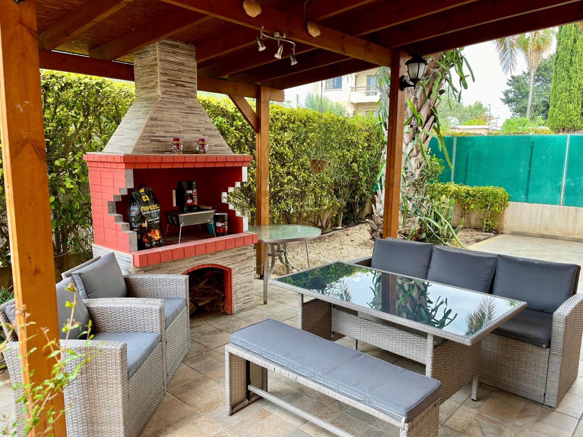 Pafia Crown-jewel 2b, Pool, Prime Location, דירה Paphos