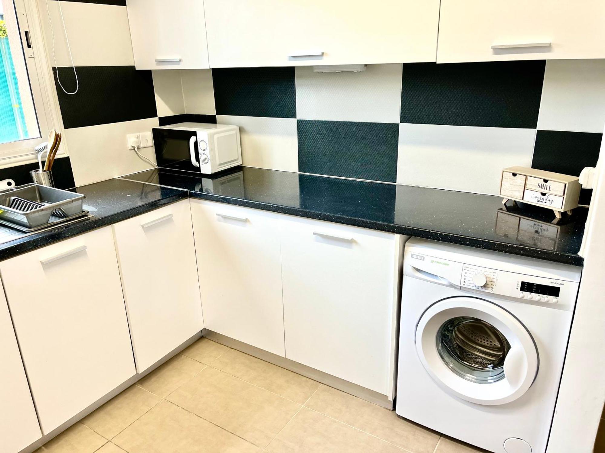 Pafia Crown-jewel 2b, Pool, Prime Location, Apartment *
